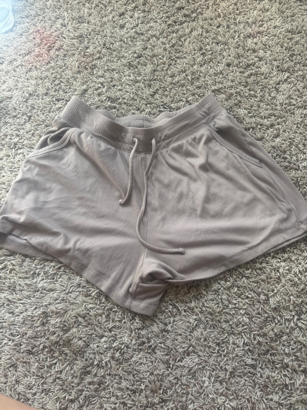 Everyday Ribbed Drawstring Women’s Shorts — Taupe